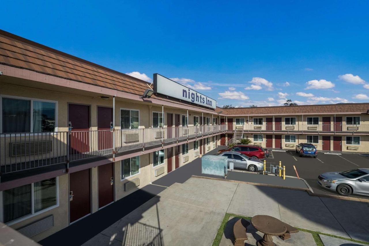 Rodeway Inn San Bernardino & Redlands Екстер'єр фото
