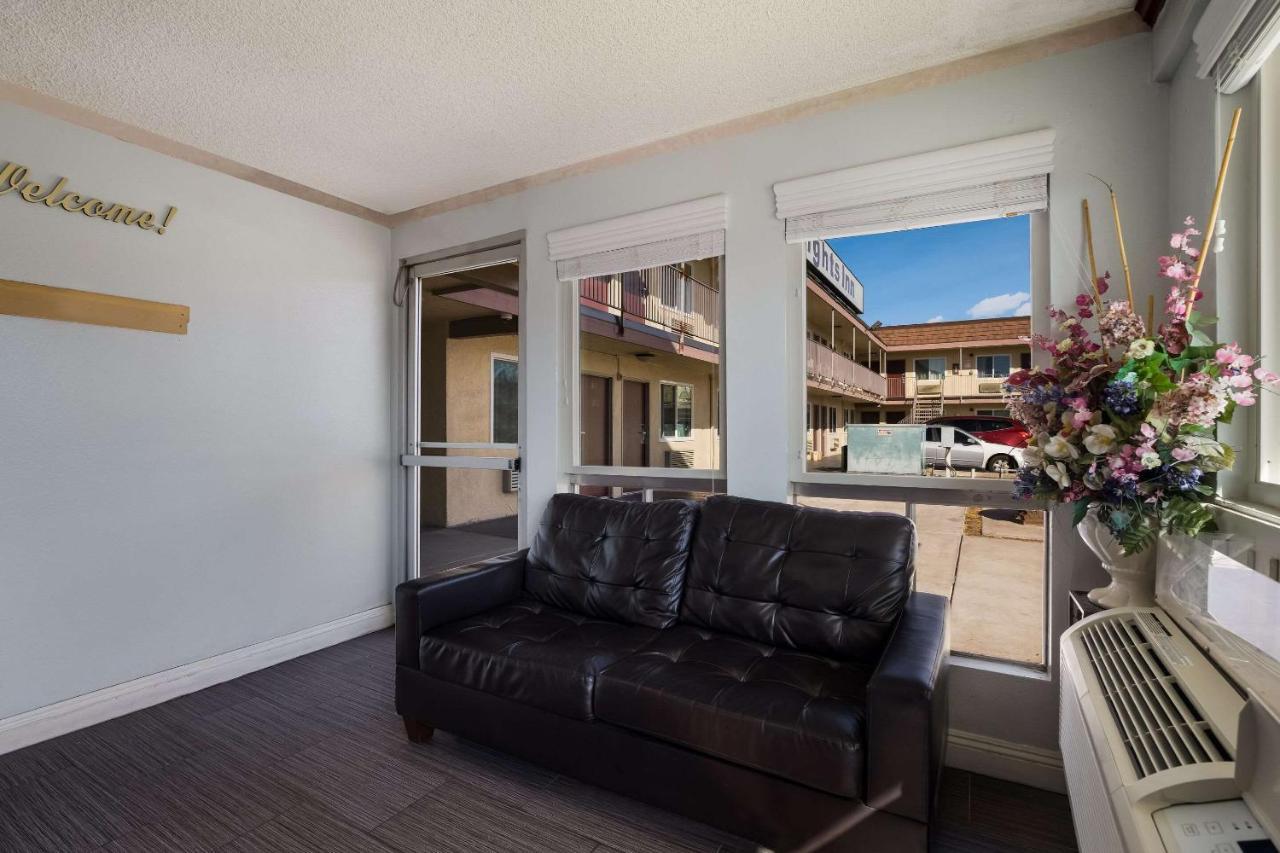 Rodeway Inn San Bernardino & Redlands Екстер'єр фото